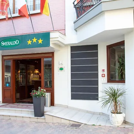 Hotel Smeraldo 3*