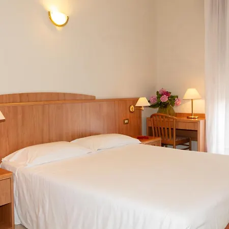 Smeraldo Otel 3*
