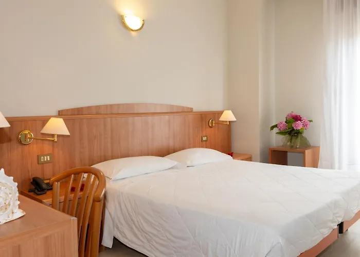 Smeraldo Otel 3*