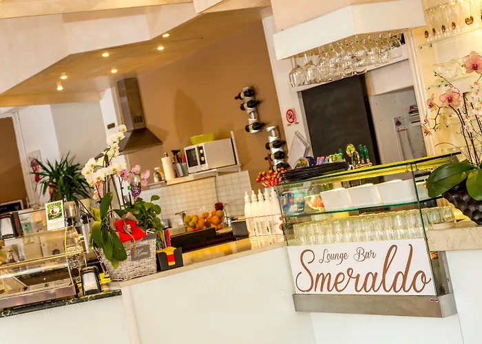 Otel Smeraldo 3*