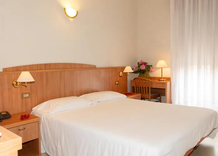 Smeraldo Hotel 3*