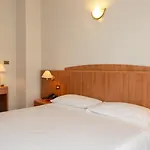 Otel Smeraldo