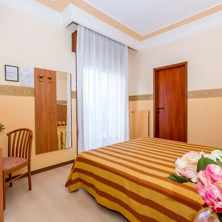 Smeraldo Hotel 3*